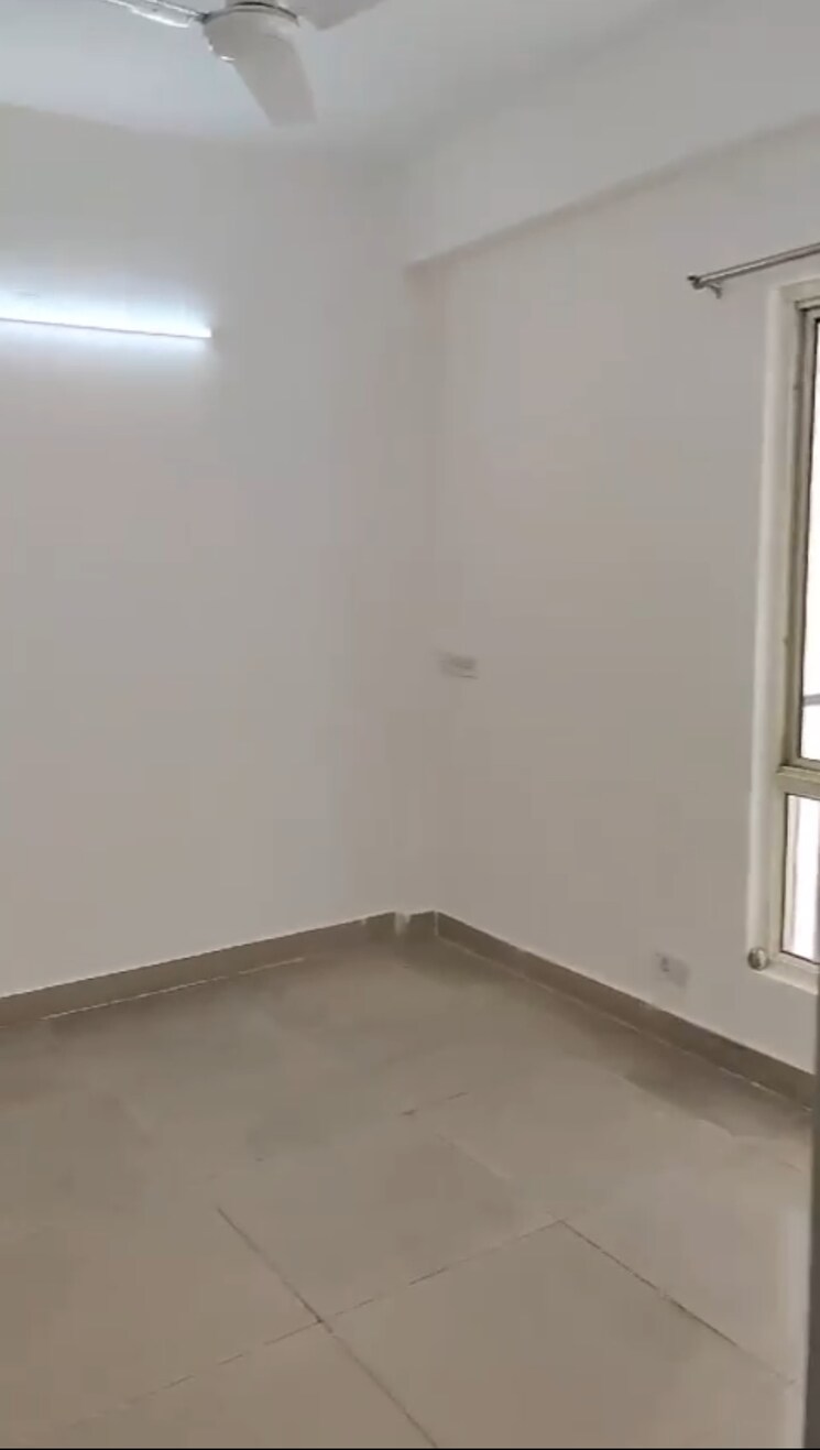 Room, panchsheel-greens-ii 3 Bedroom 1350 Sq.Ft. Apartment In Sector 16 Greater Noida Greater Noida 8977887