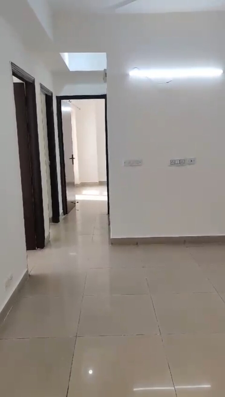 Room, panchsheel-greens-ii 3 Bedroom 1350 Sq.Ft. Apartment In Sector 16 Greater Noida Greater Noida 8977887