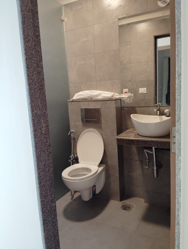 Bathroom, godrej-nest-kandivali 2 Bedroom 680 Sq.Ft. Apartment In Kandivali East Mumbai 8977849