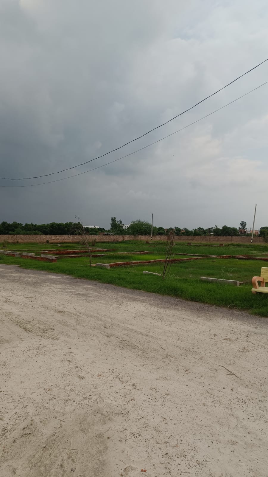 Plot For Sale in Malti Puram On Highway si