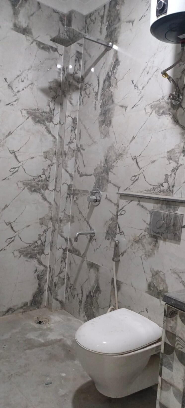 Attached Bathroom, freedom fighters enclave 3 Bedroom 1650 Sq.Ft. Builder Floor In Freedom Fighters Enclave Delhi 8977868