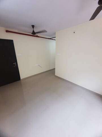 1 BHK Apartment For Rent in Puranik Hometown, Ghodbunder Road