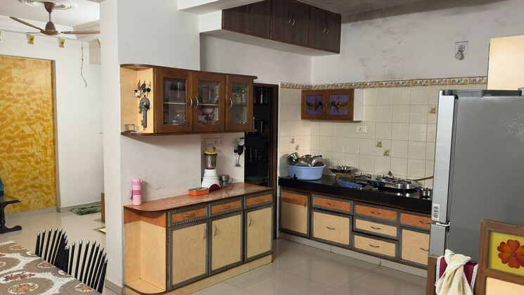 Kitchen, bodakdev 3 Bedroom 1500 Sq.Ft. Apartment In Bodakdev Ahmedabad 8977982