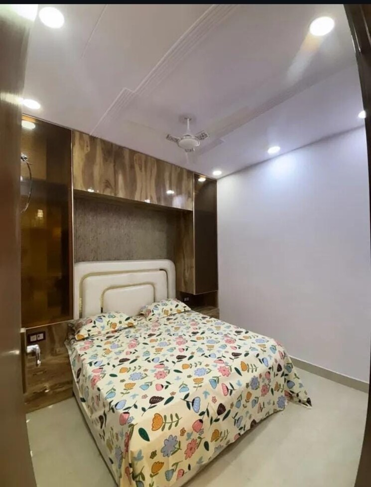 Bedroom, sector 30 3 Bedroom 2050 Sq.Ft. Builder Floor In Sector 30 Faridabad 8978034