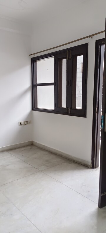 Room in 2 BHK Builder Floor at Freedom Fighters Enclave – for Rent