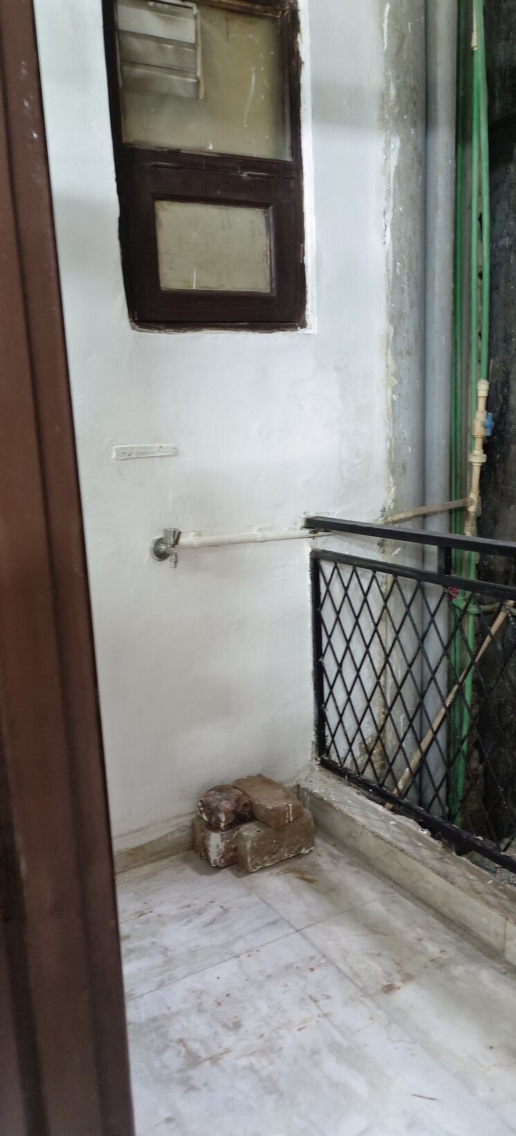 Other, freedom fighters enclave 2 Bedroom 900 Sq.Ft. Builder Floor In Freedom Fighters Enclave Delhi 8978047