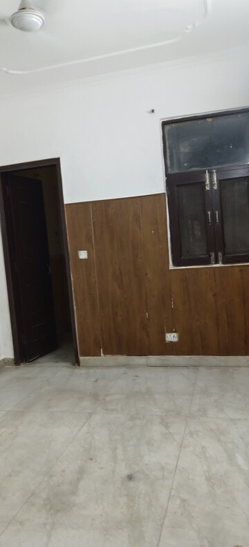 Room in 2 BHK Builder Floor at Freedom Fighters Enclave – for Rent
