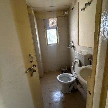 Bathroom in 2 BHK Builder Floor at Faridpur – for Rent