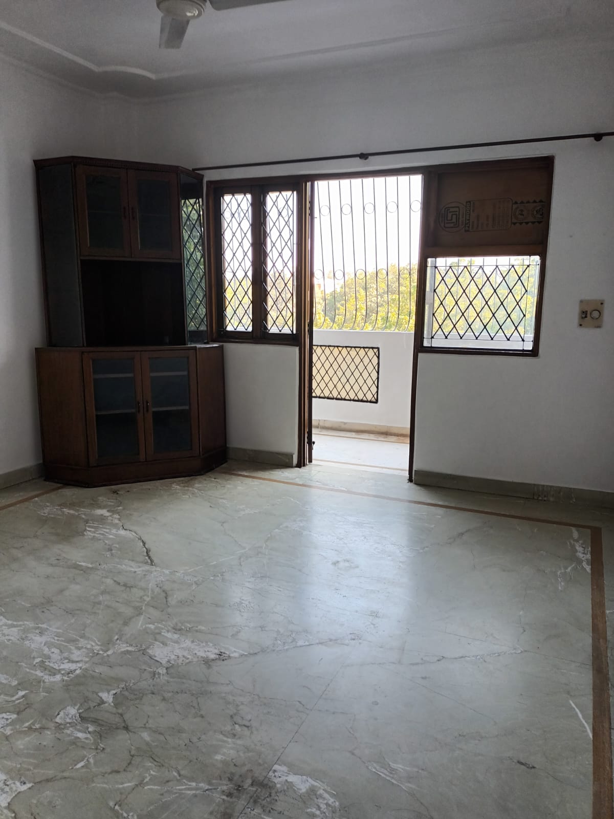 2 BHK Builder Floor For Rent in Shivalik Colony