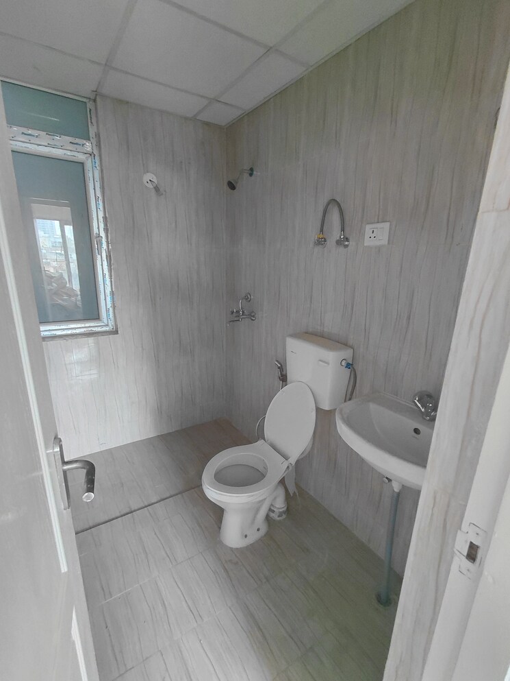 Bathroom, tashee-capital-gateway 3 Bedroom 1875 Sq.Ft. Apartment In Sector 111 Gurgaon 8978104