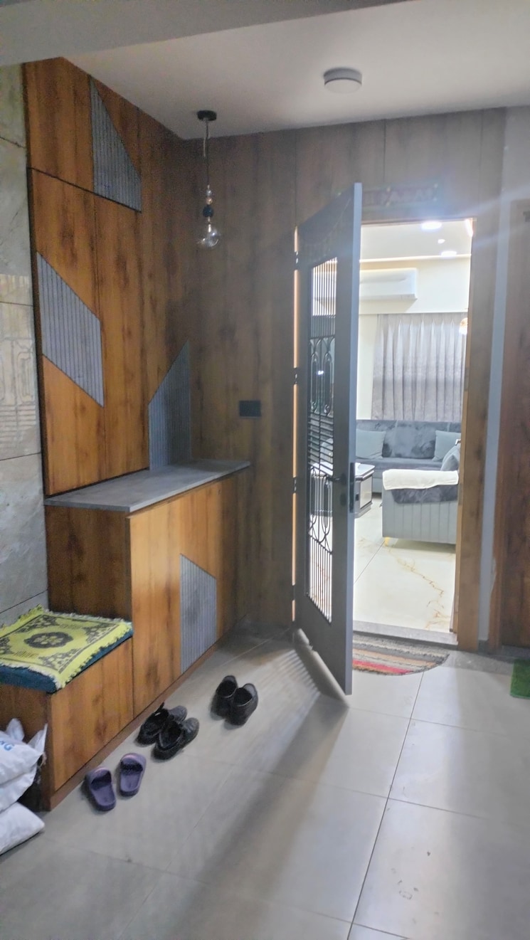 Bathroom, aaryan-aaviskaar 3 Bedroom 1500 Sq.Ft. Apartment In Shela Ahmedabad 8978106