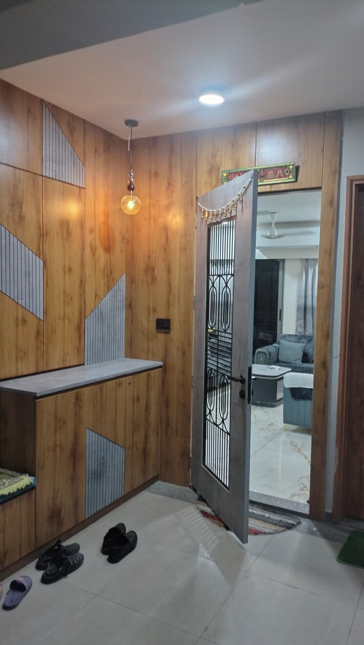 Kitchen, aaryan-aaviskaar 3 Bedroom 1500 Sq.Ft. Apartment In Shela Ahmedabad 8978106