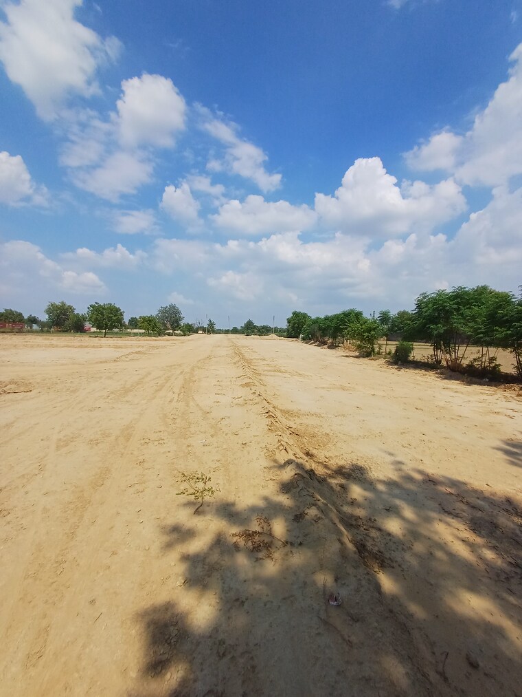 undefined, bhopani  119 Sq.Yd. Plot In Bhopani Faridabad 8978206