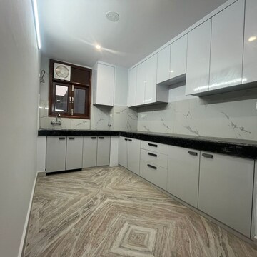 2 BHK Builder Floor For Rent in Chattarpur