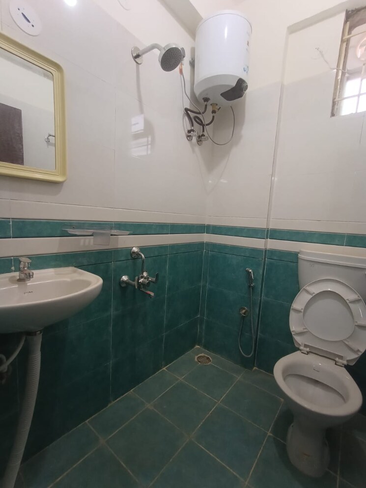 Attached Bathroom, kadugodi 1 Bedroom 550 Sq.Ft. Apartment In Kadugodi Bangalore 8978276