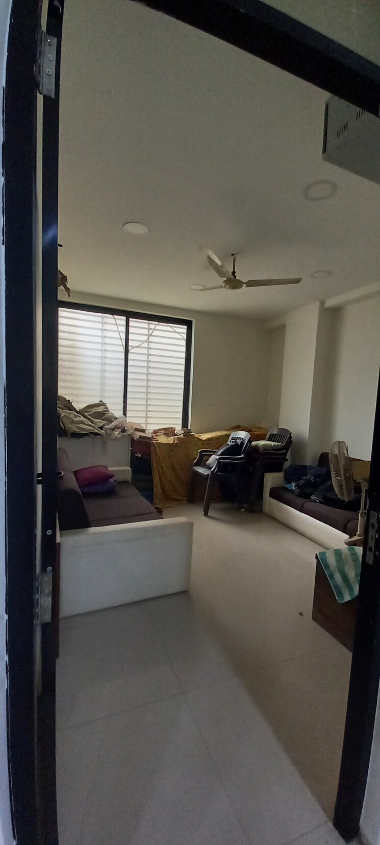 Living Room, navrangpura Commercial Office Space 2500 Sq.Ft. In Navrangpura Ahmedabad 8978291