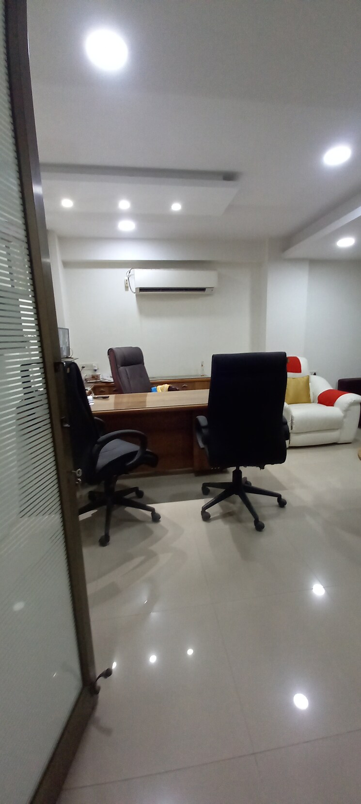 undefined, navrangpura Commercial Office Space 2500 Sq.Ft. In Navrangpura Ahmedabad 8978291