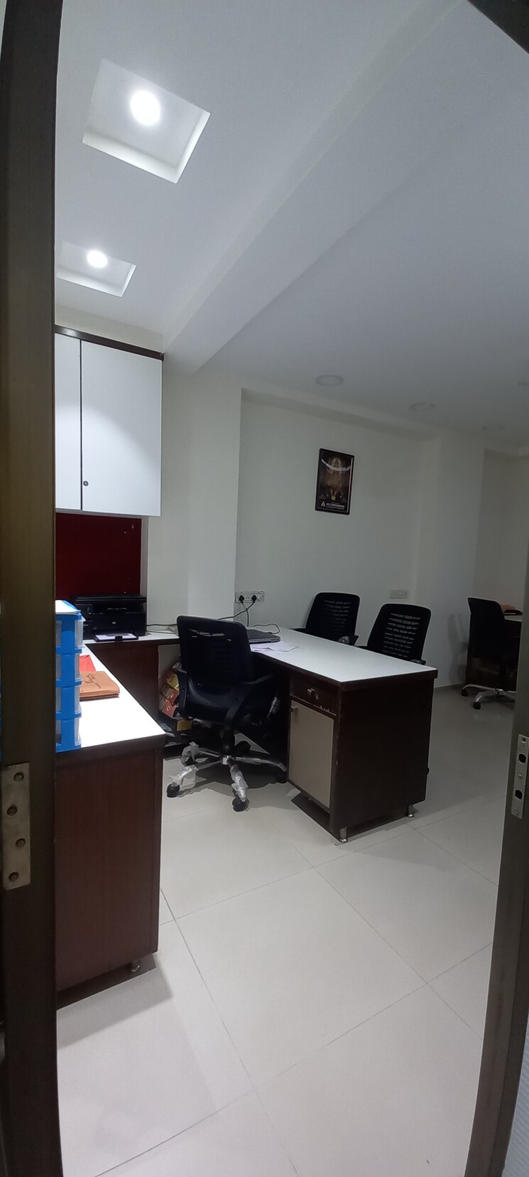 Team Area, navrangpura Commercial Office Space 2500 Sq.Ft. In Navrangpura Ahmedabad 8978291
