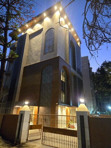 6+ BHK Builder Floor – Exterior View View at Marol - for Sale