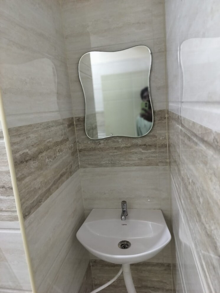 Bathroom, yelahanka 1 Bedroom 550 Sq.Ft. Apartment In Yelahanka Bangalore 8978321