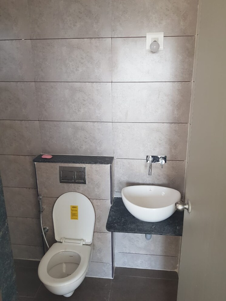 Bathroom, shilaj 3 Bedroom 1550 Sq.Ft. Apartment In Shilaj Ahmedabad 8978341