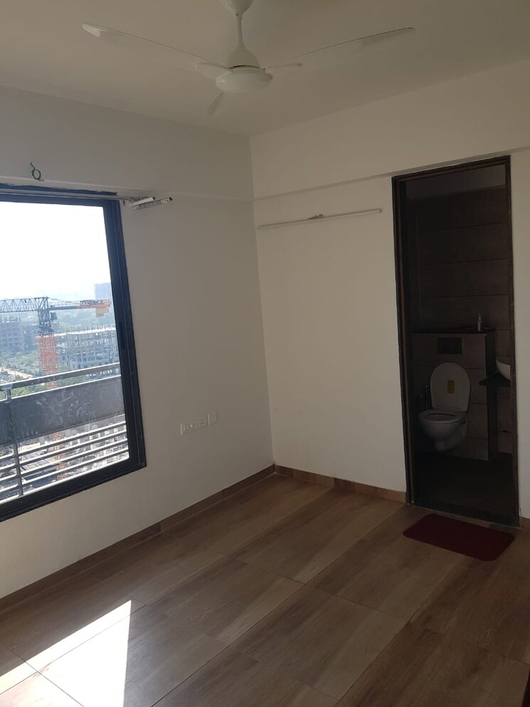 Room, shilaj 3 Bedroom 1550 Sq.Ft. Apartment In Shilaj Ahmedabad 8978341