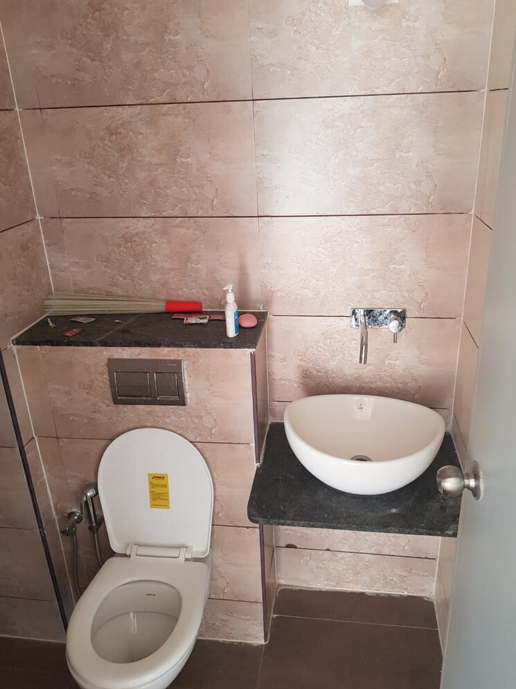 Bathroom, shilaj 3 Bedroom 1550 Sq.Ft. Apartment In Shilaj Ahmedabad 8978341