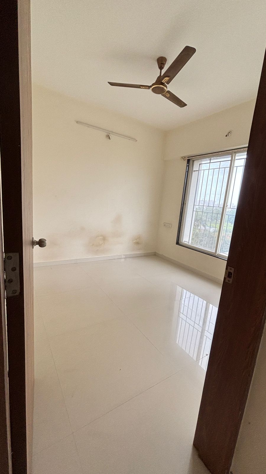 2 BHK + Servant Room 800 Sq.Ft. Apartment in Equilife Homes Phase II