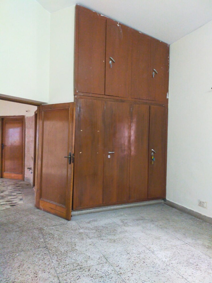 Room, rajendra nagar 3 Bedroom 2200 Sq.Ft. Builder Floor In Rajendra Nagar Dehradun 8978411