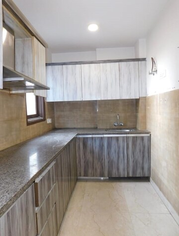 Kitchen in 3 BHK Builder Floor at Aravali Hills, Sector 56 – for Rent