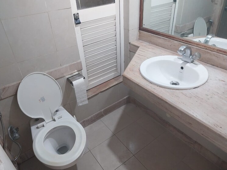 Bathroom, hiranandani-gardens-glen-height 2 Bedroom 1100 Sq.Ft. Apartment In Powai Mumbai 8978472