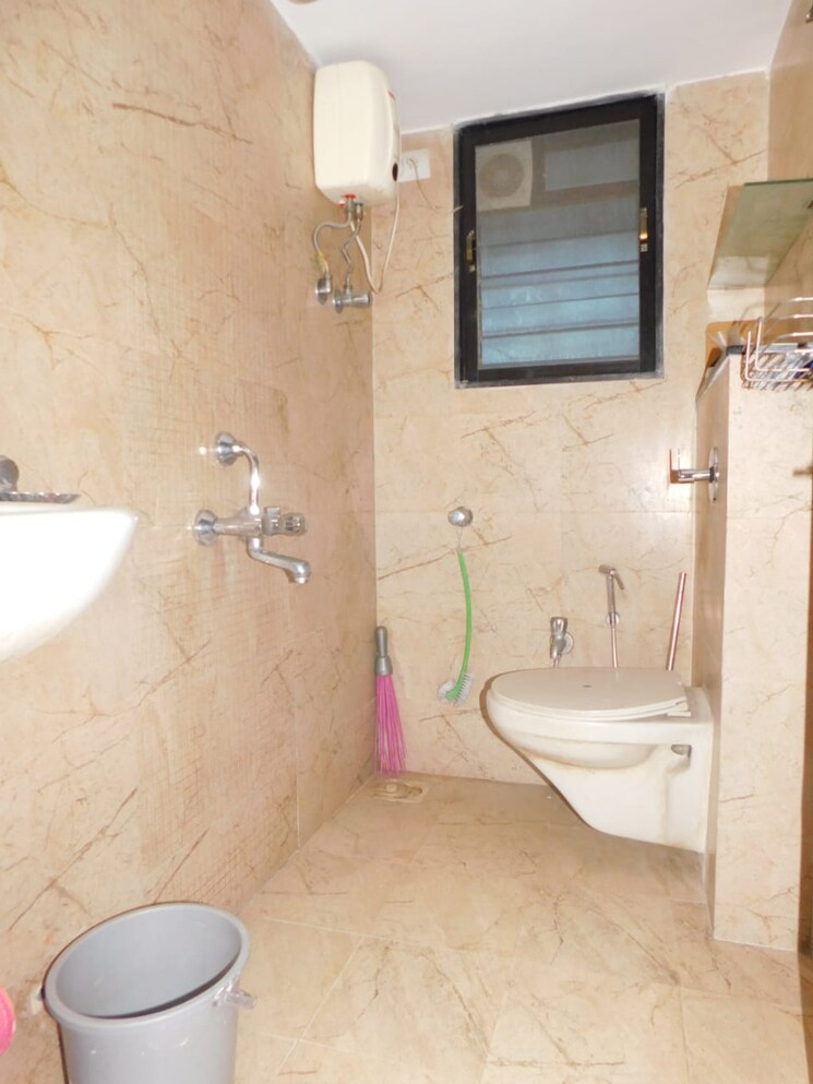 Bathroom, anuradha-anuja-chs 2 Bedroom 650 Sq.Ft. Apartment In Borivali West Mumbai 8978488