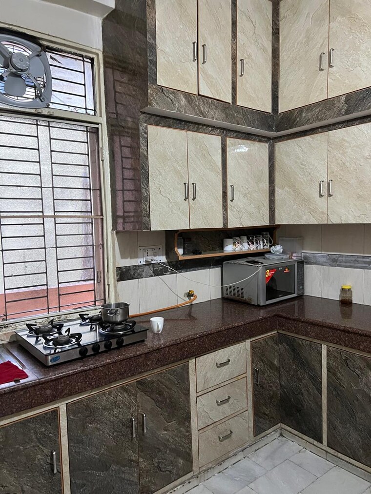 Kitchen, shalimar garden extension ii 3 Bedroom 1650 Sq.Ft. Builder Floor In Shalimar Garden Extension ii Ghaziabad 8978531