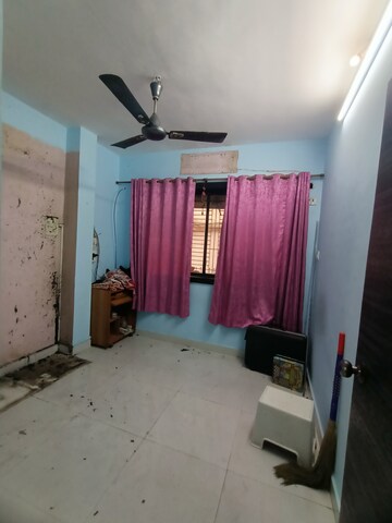 Bathroom in 1 BHK Apartment at Dombivli West – for Rent