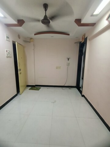 Bathroom in 1 BHK Apartment at Dombivli West – for Rent