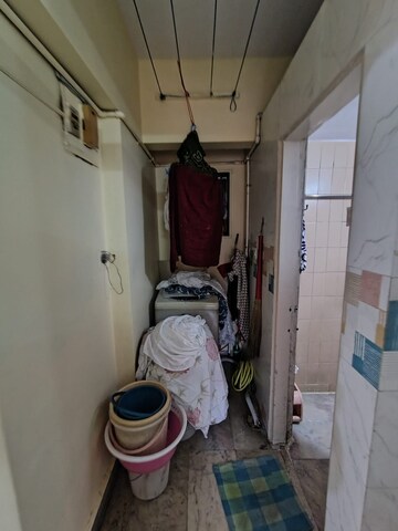 Bathroom in 1.5 BHK Apartment at Panch Pakhadi – for Sale