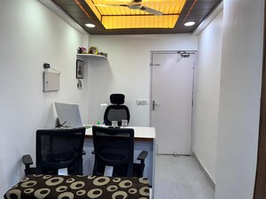 Team Area in 2.5 BHK Apartment at Gaur City 2 - 16th Avenue, Sector 16c Greater Noida – for Sale