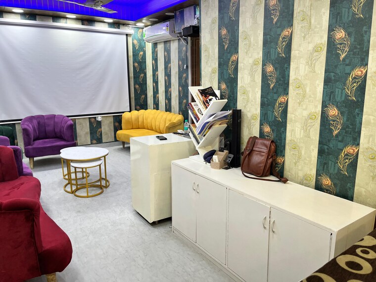 Team Area, gaur-city-2-16th-avenue 2.5 Bedroom 1205 Sq.Ft. Apartment In Sector 16c Greater Noida Greater Noida 8978592