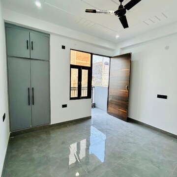 Room in 1 BHK Builder Floor at Risland Sky Mansion, Chattarpur – for Rent