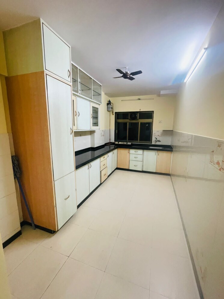 Kitchen, mulund west 3.5 Bedroom 1500 Sq.Ft. Apartment In Mulund West Mumbai 8978597