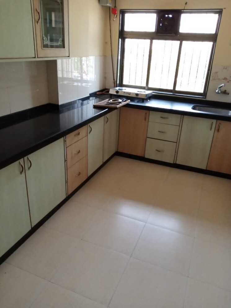 Kitchen, mulund west 3.5 Bedroom 1500 Sq.Ft. Apartment In Mulund West Mumbai 8978597