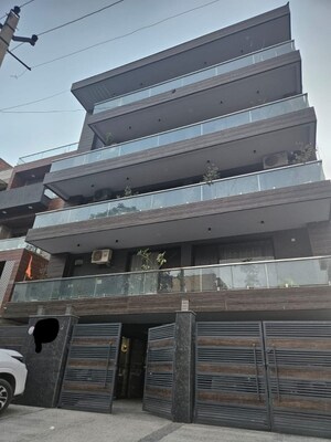 6+ BHK Independent House For Sale in Sector 57