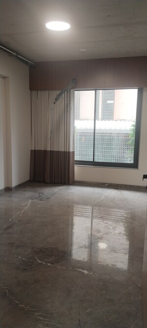 Room in 4 BHK Apartment at Aaryarath Vibgyor, Satellite – for Sale