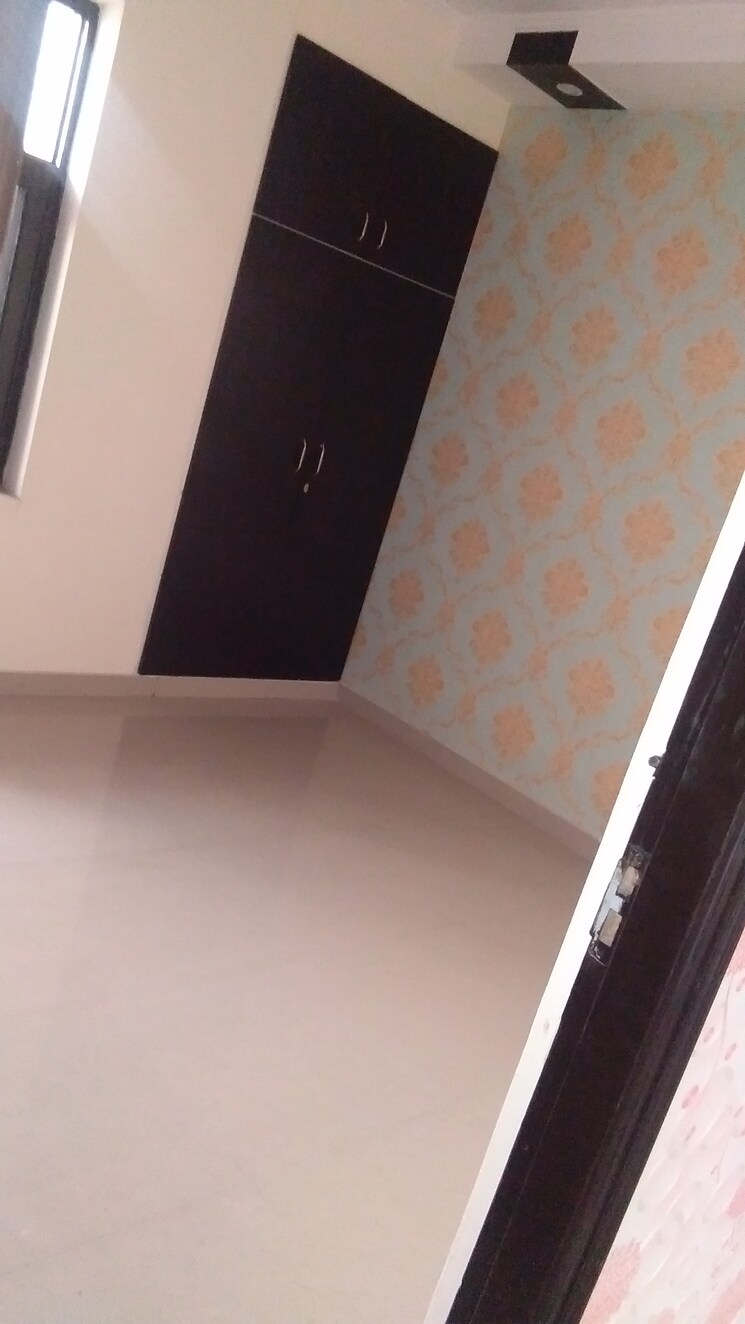 Room, virat nagar 6+ Bedroom 3500 Sq.Ft. Independent House In Virat Nagar Panipat 8976357