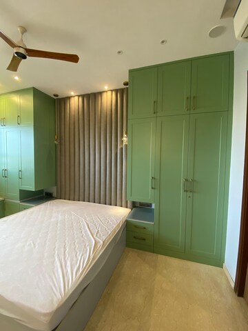 Bedroom in 3 BHK Apartment at Shapoorji Pallonji Vicinia, Powai – for Rent