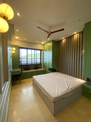 Bedroom in 3 BHK Apartment at Shapoorji Pallonji Vicinia, Powai – for Rent