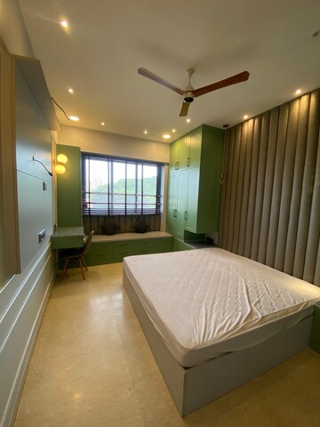Bedroom in 3 BHK Apartment at Shapoorji Pallonji Vicinia, Powai – for Rent