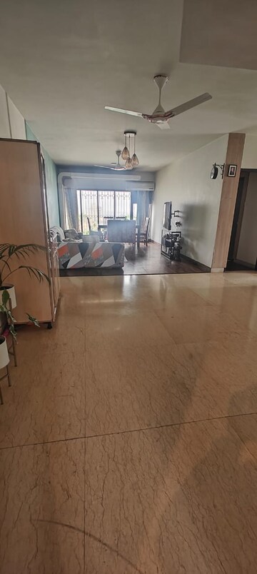 Living Room in 3 BHK Apartment at Bandra West – for Rent