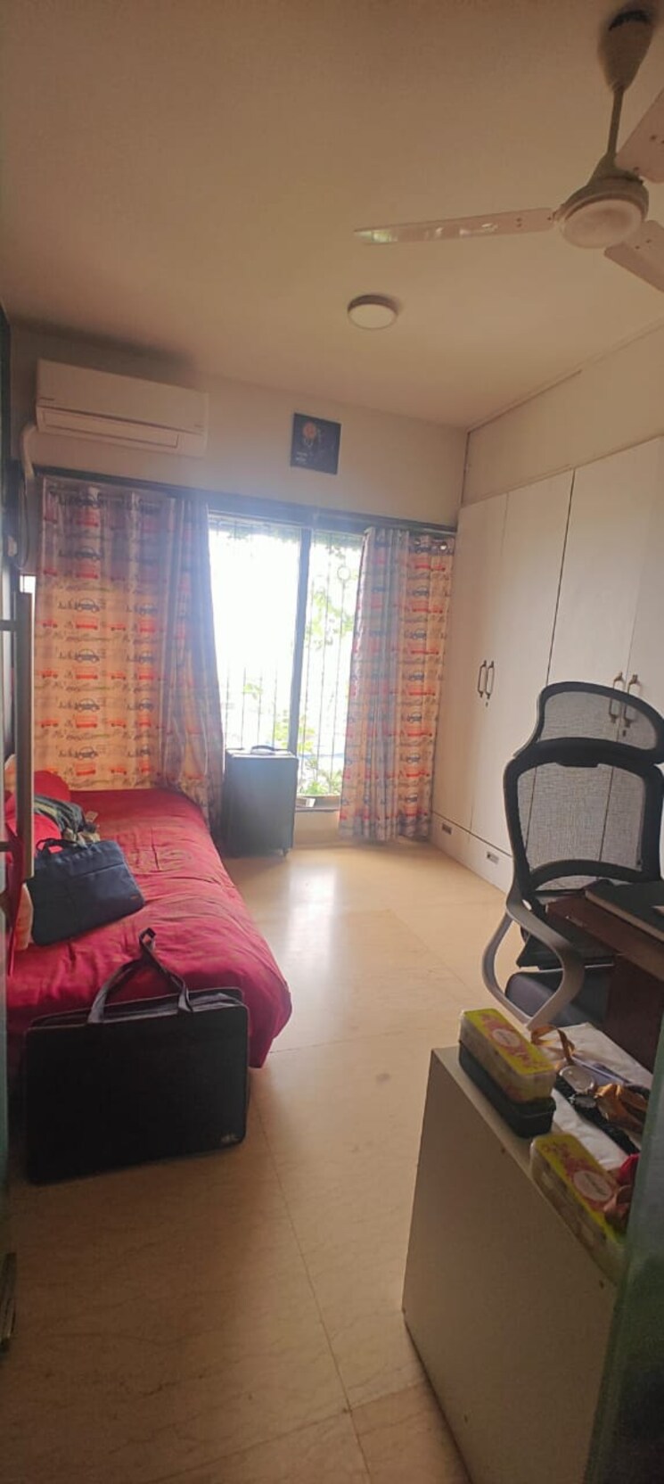 Living Room, bandra west 3 Bedroom 1500 Sq.Ft. Apartment In Bandra West Mumbai 8978721