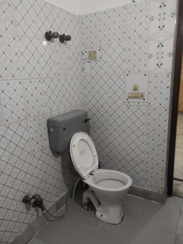 1.5 BHK Independent House For Rent in Sector 34